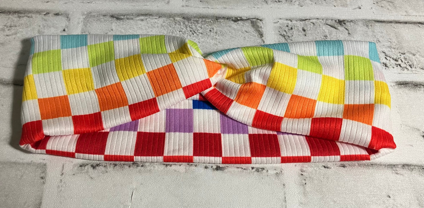 Bright rainbow check adult