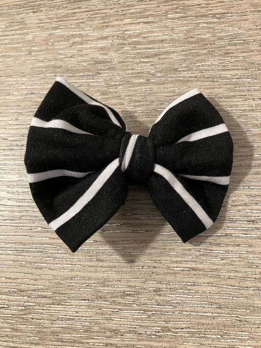 Black stripes clip bows