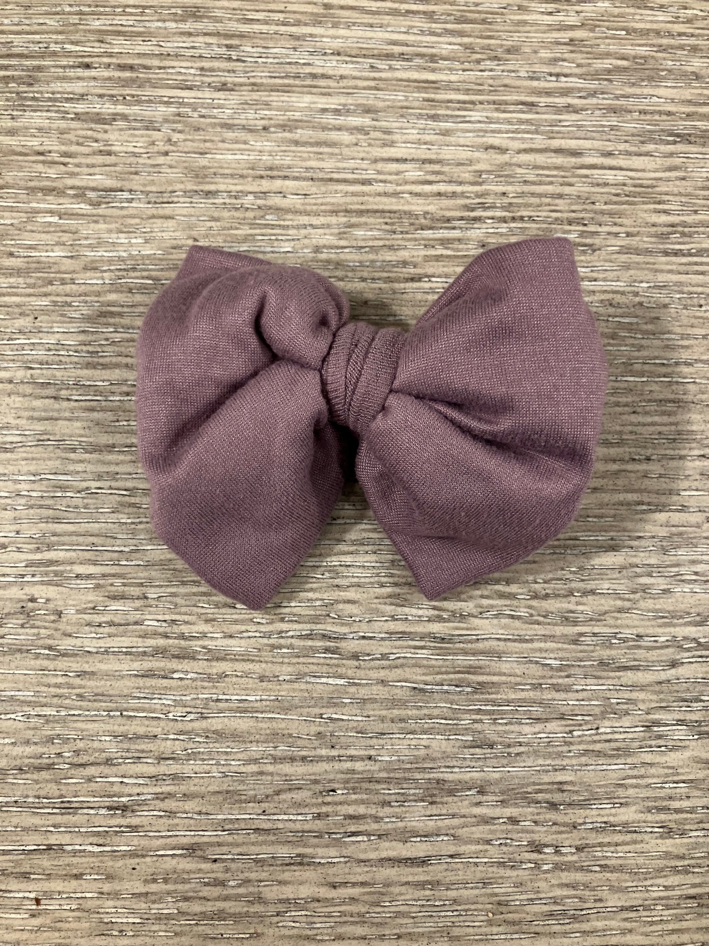 Dusty lavender clip bow