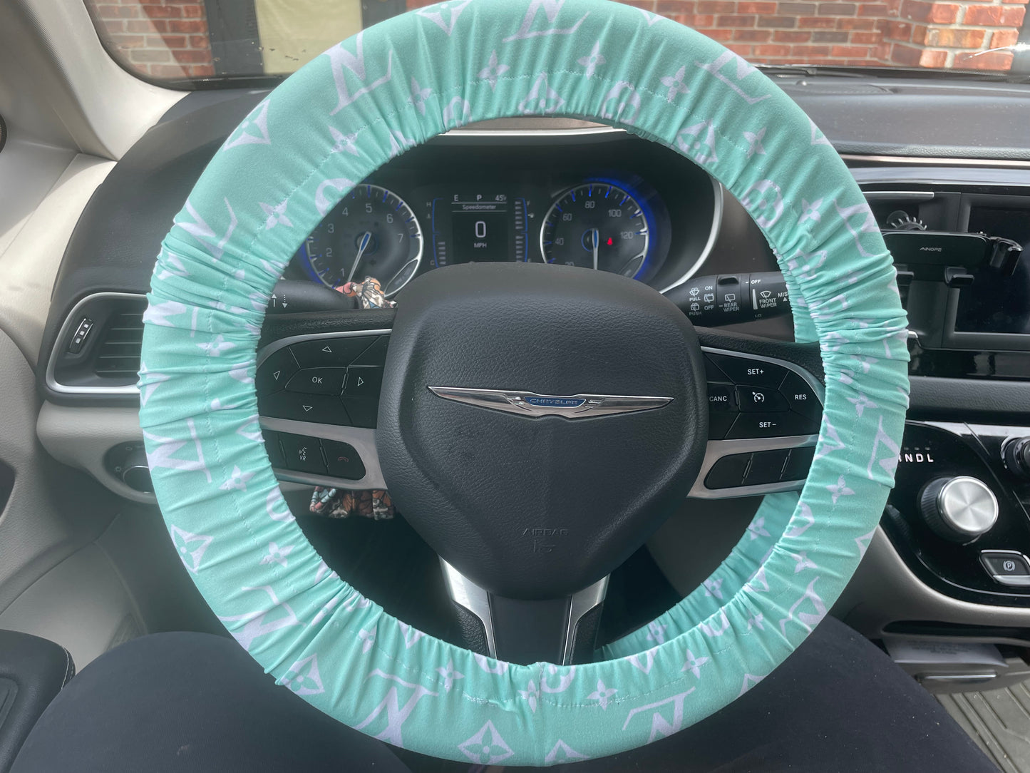 Mint high end steering wheel cover