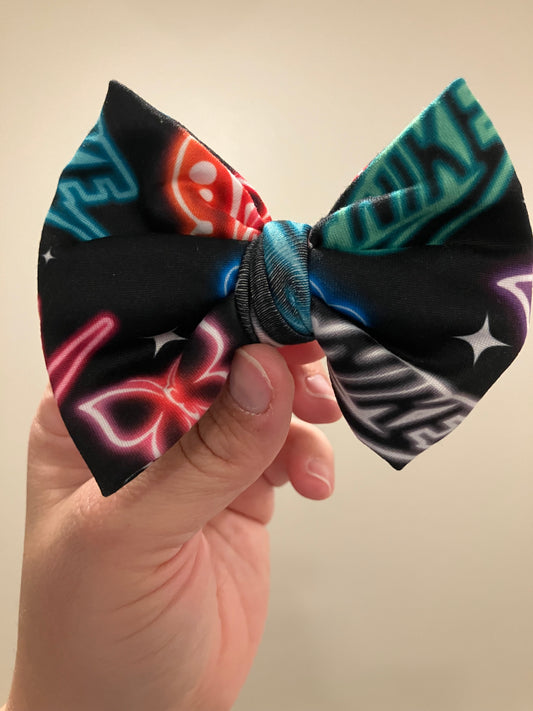 Neon swoosh clip boys