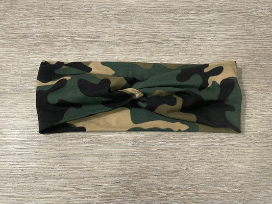 Camo adult (gently used)