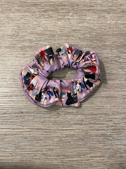 Taylor scrunchies