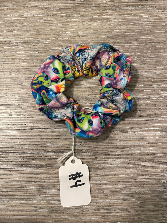 Lisa scrunchies