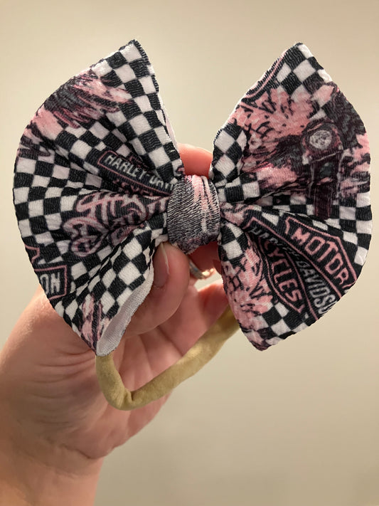 Pink motorcycle nylon bows