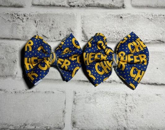 Cheer piggie bows