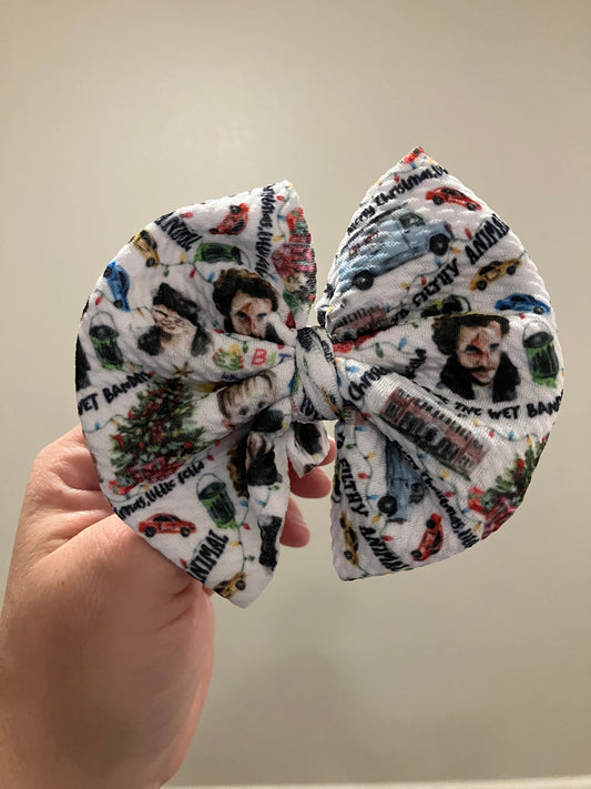 Home alone clip bows