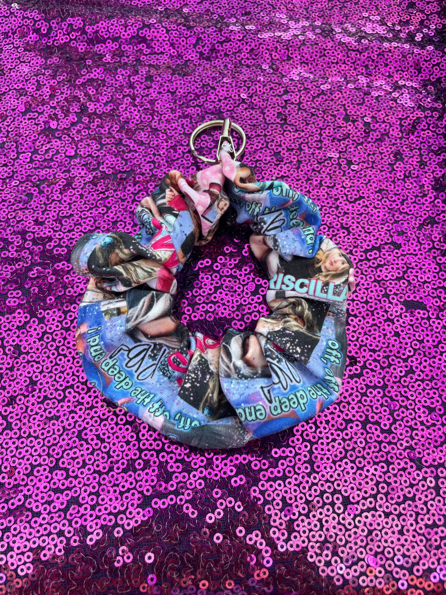 Priscilla block scrunchie keychaij