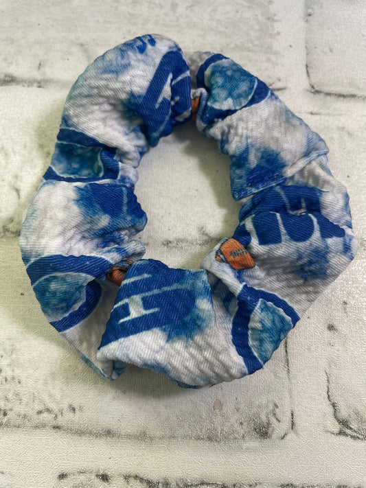 Horseshoe football team scrunchies💜