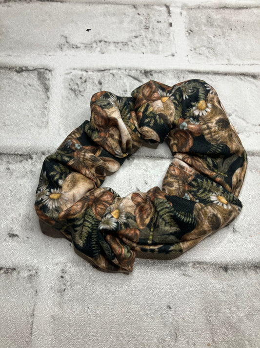Skull scrunchies