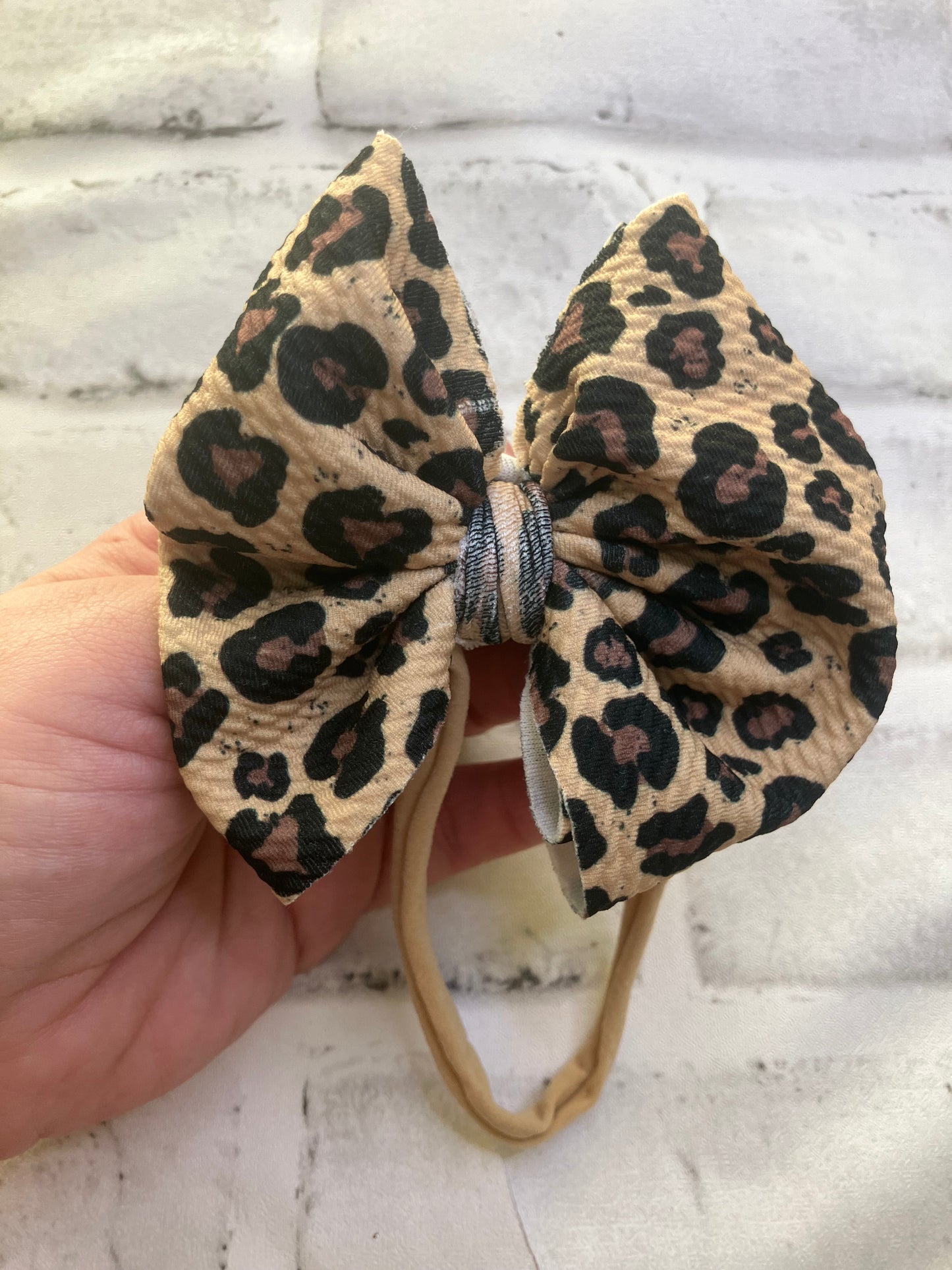 Leopard nylon bows