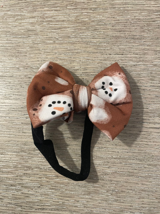 Hot chocolate snowman nylon bow