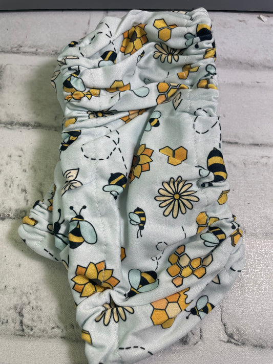 Light blue bee steering wheel cover