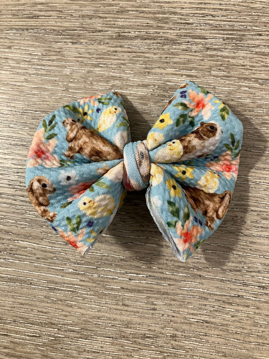 Blue bunny clip bow