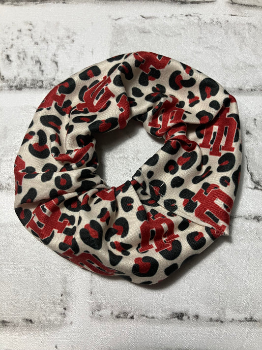 Cheetah Indiana scrunchies