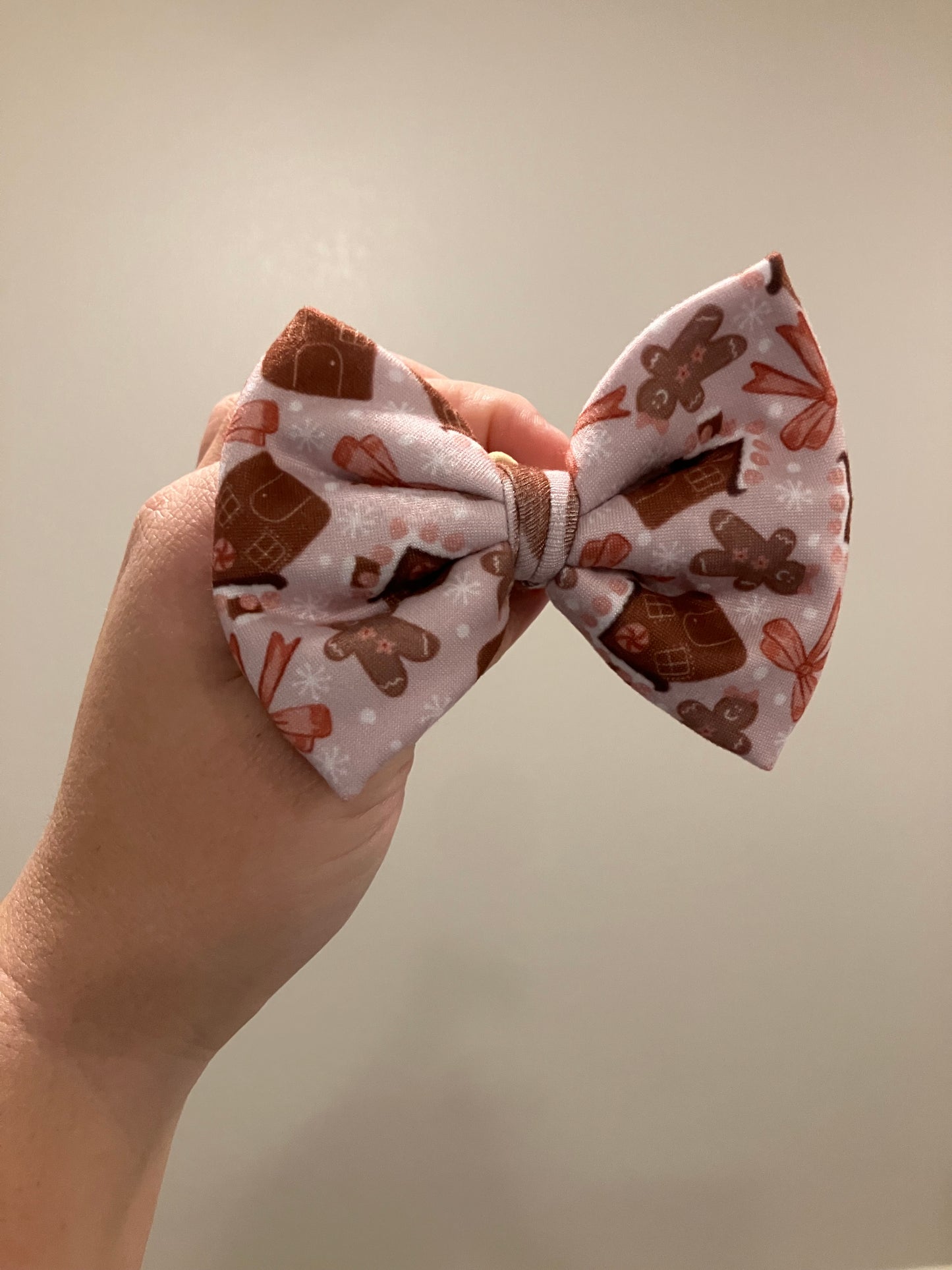Gingerbread nylon bow