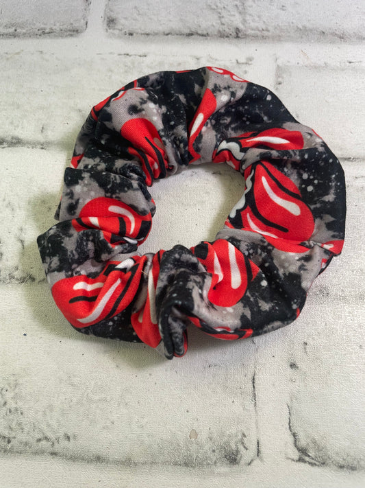 Rock and roll scrunchies