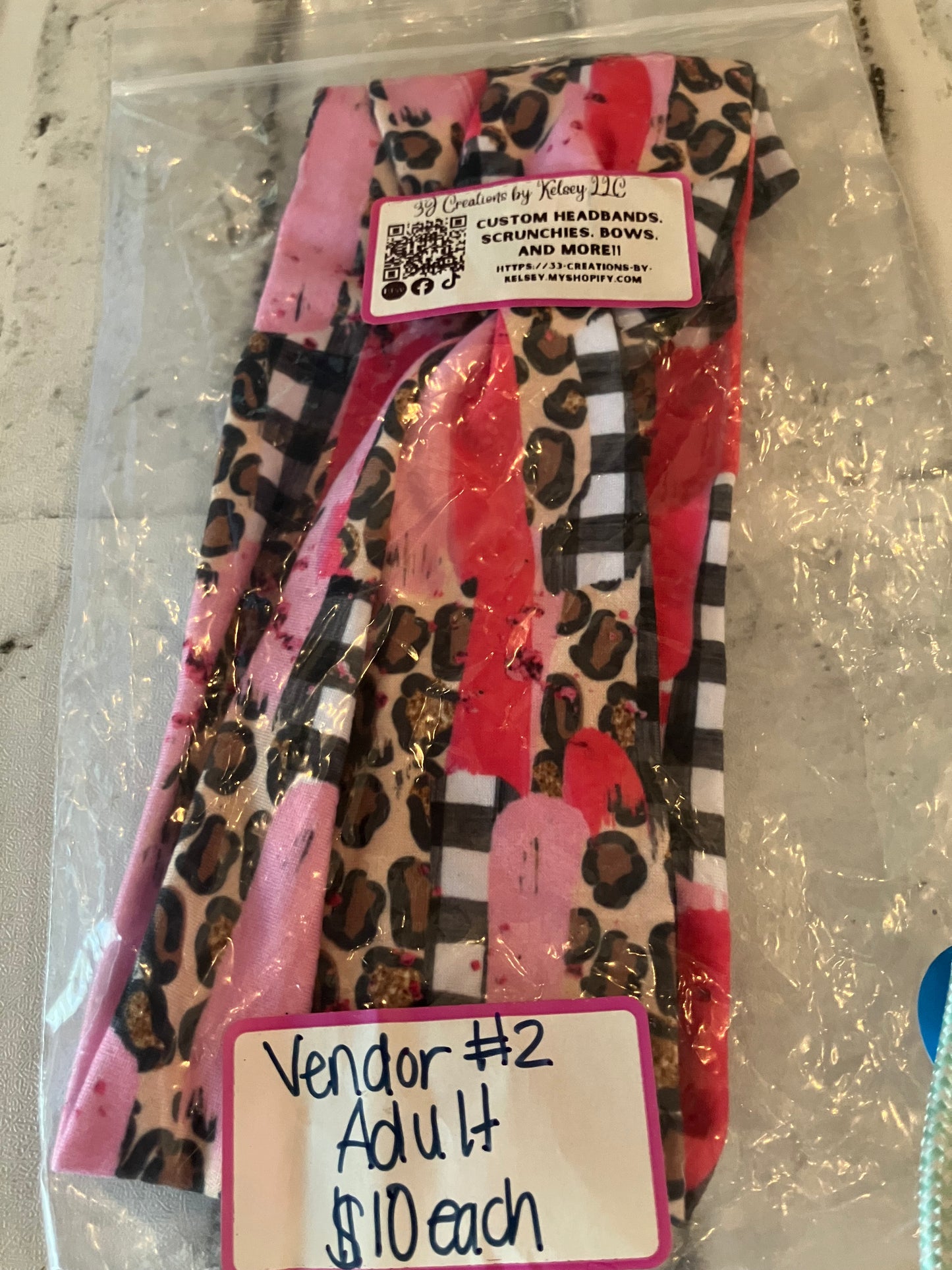 Pink leopard brushstrokes adult