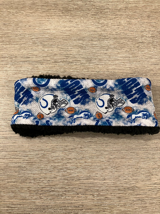 Horseshoe no twist child ear warmers💜!