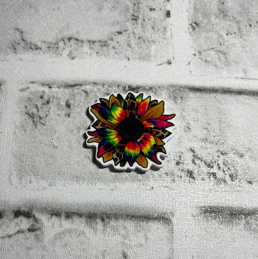 Tie dye sunflower topper