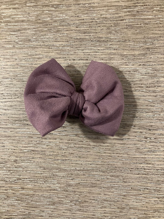 Dusty lavender clip bow