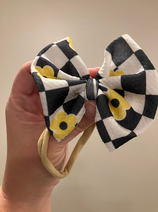 Yellow checkered nylon bows