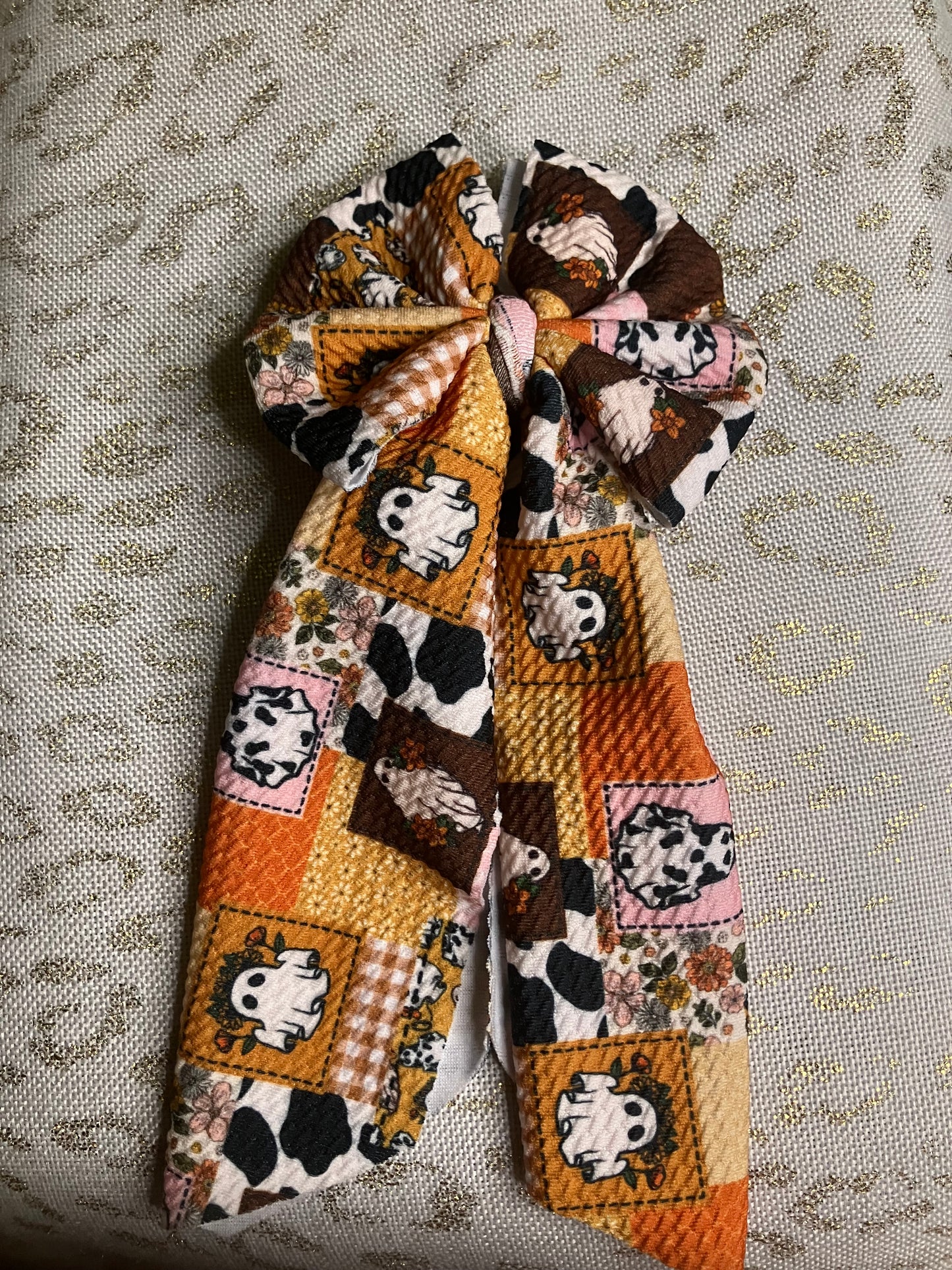 Western ghost sailor bows