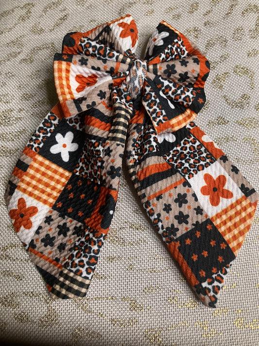 Boho flower sailor bows