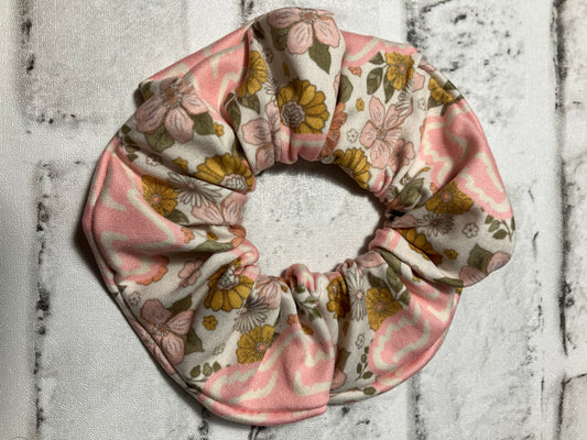 Racing floral scrunchies