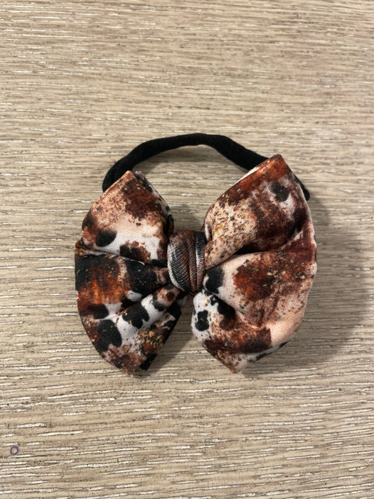 Cow gold flakes nylon bow