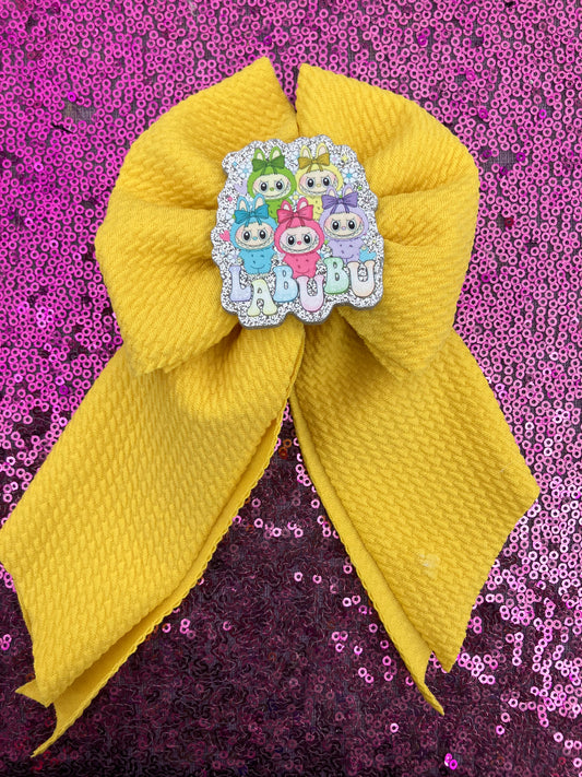 Yellow la sailor bows