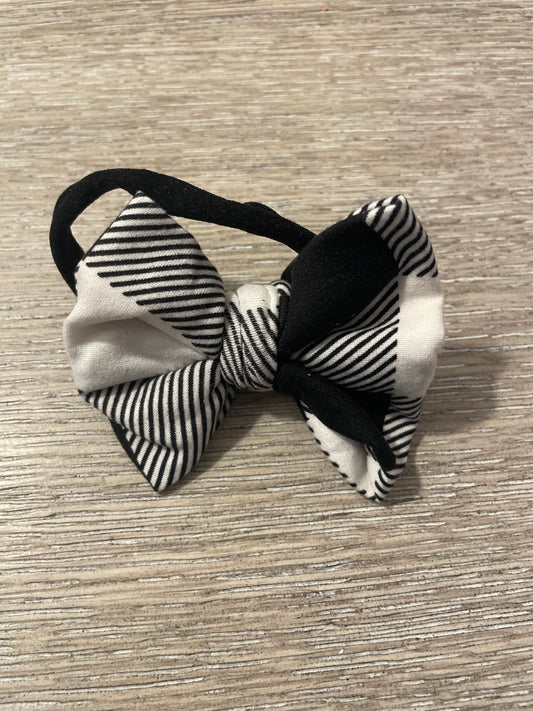 Gingham nylon bows