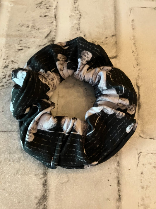 Monroe scrunchies