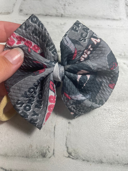 Ghostface clip bow🧡