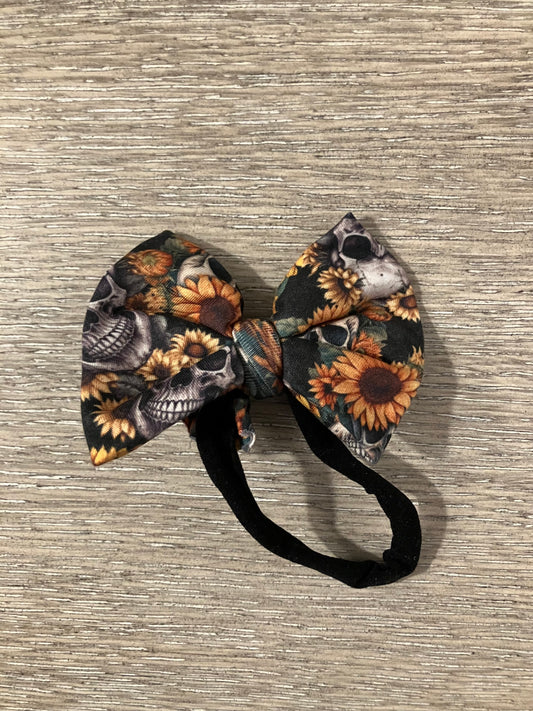 Skull sunflower nylon bows