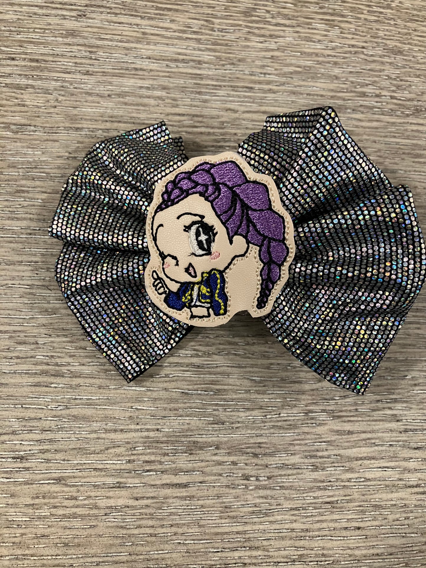 Purple hair k pop silver holo clip bow