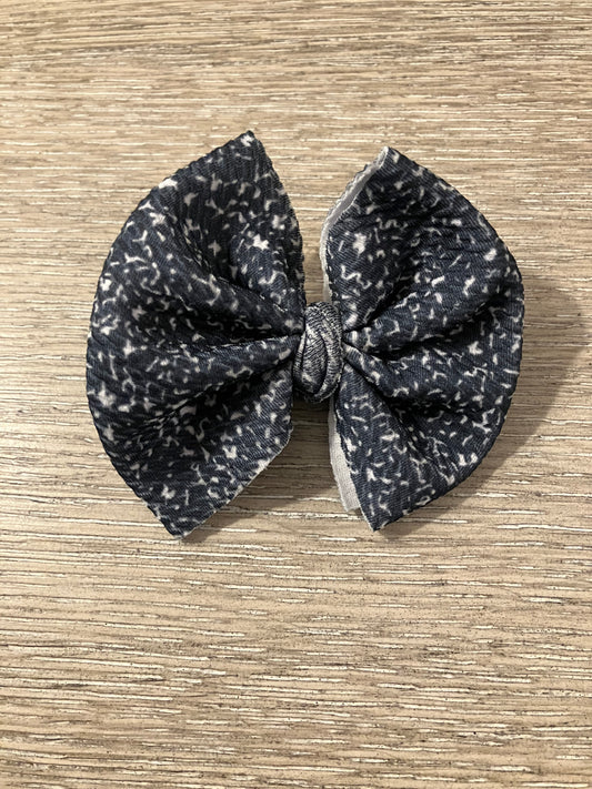 Composition notebook clip bows