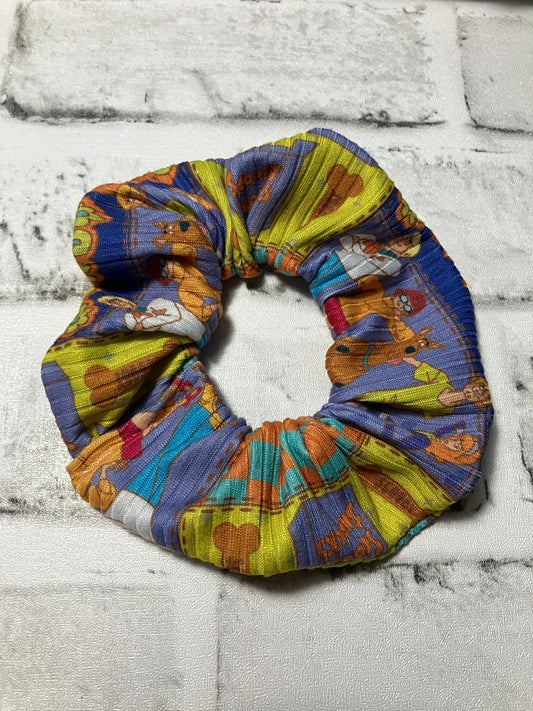 Mystery machine scrunchie