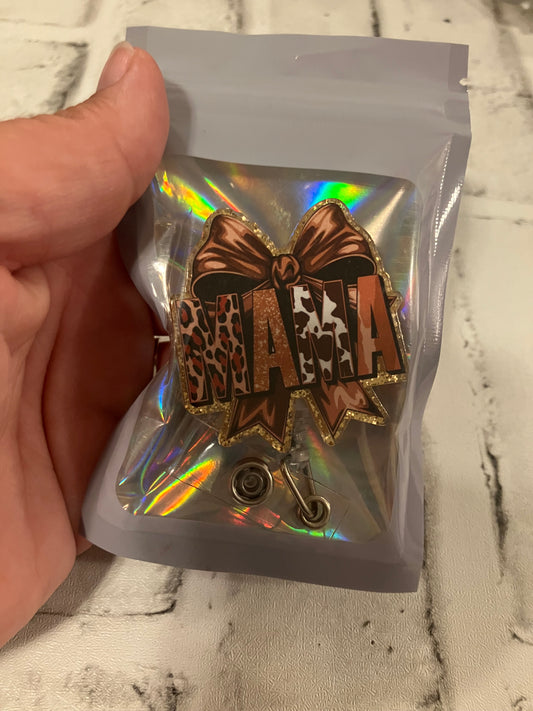 Mama bow badge reel