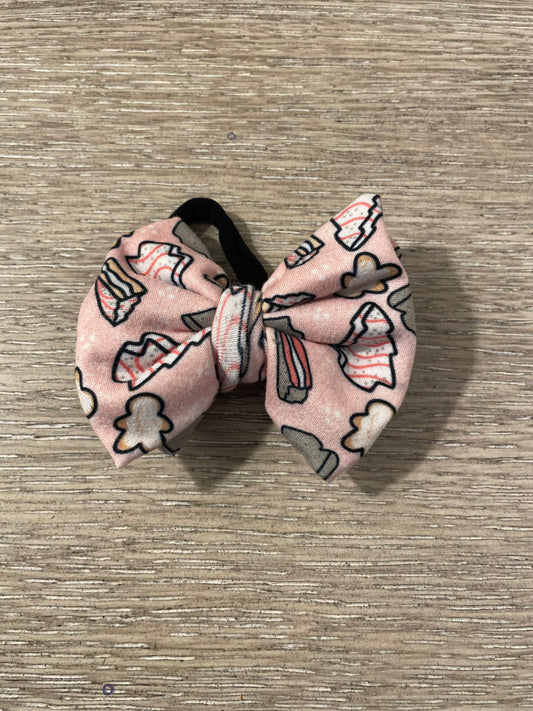 Pink Christmas cake nylon bows