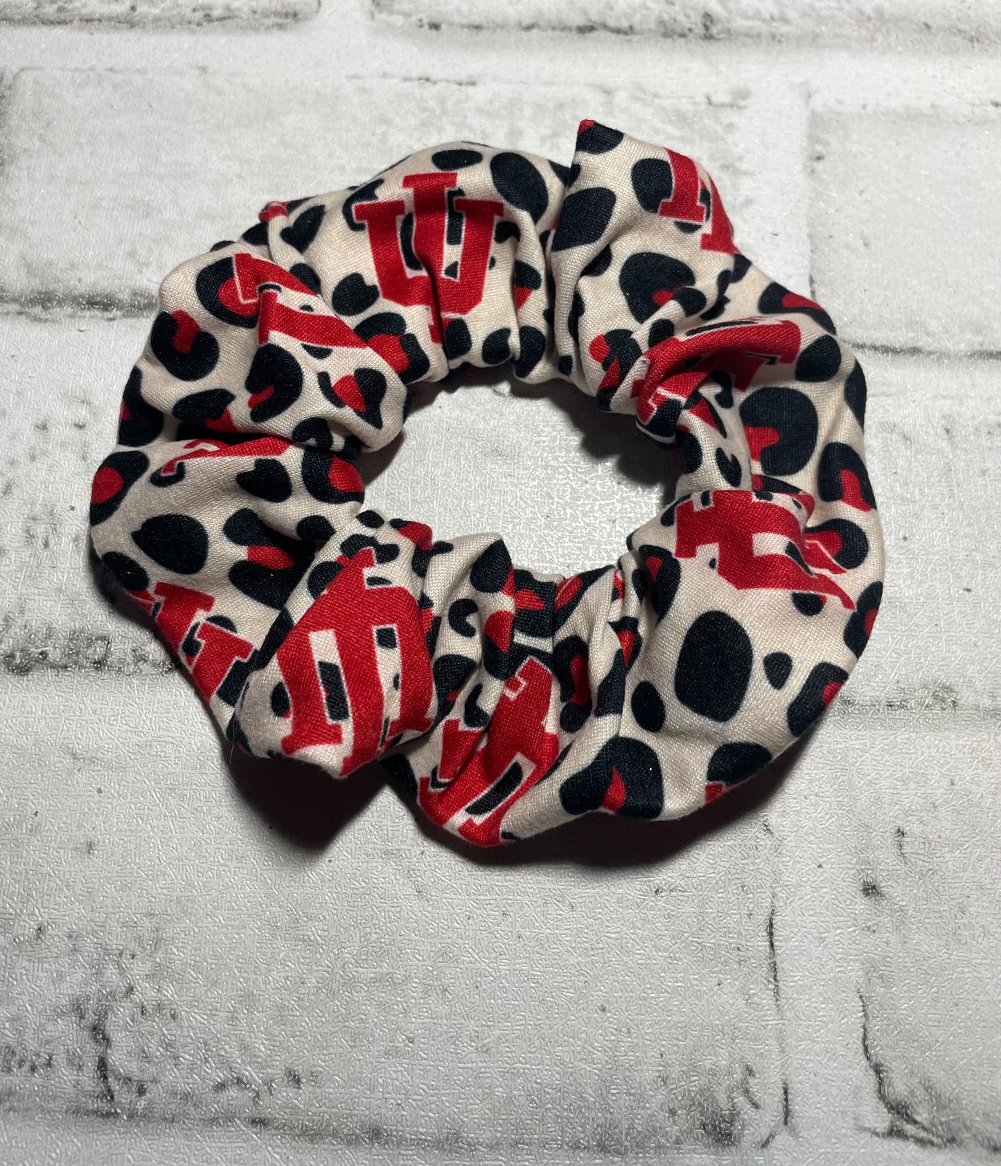 Cheetah Indiana scrunchies