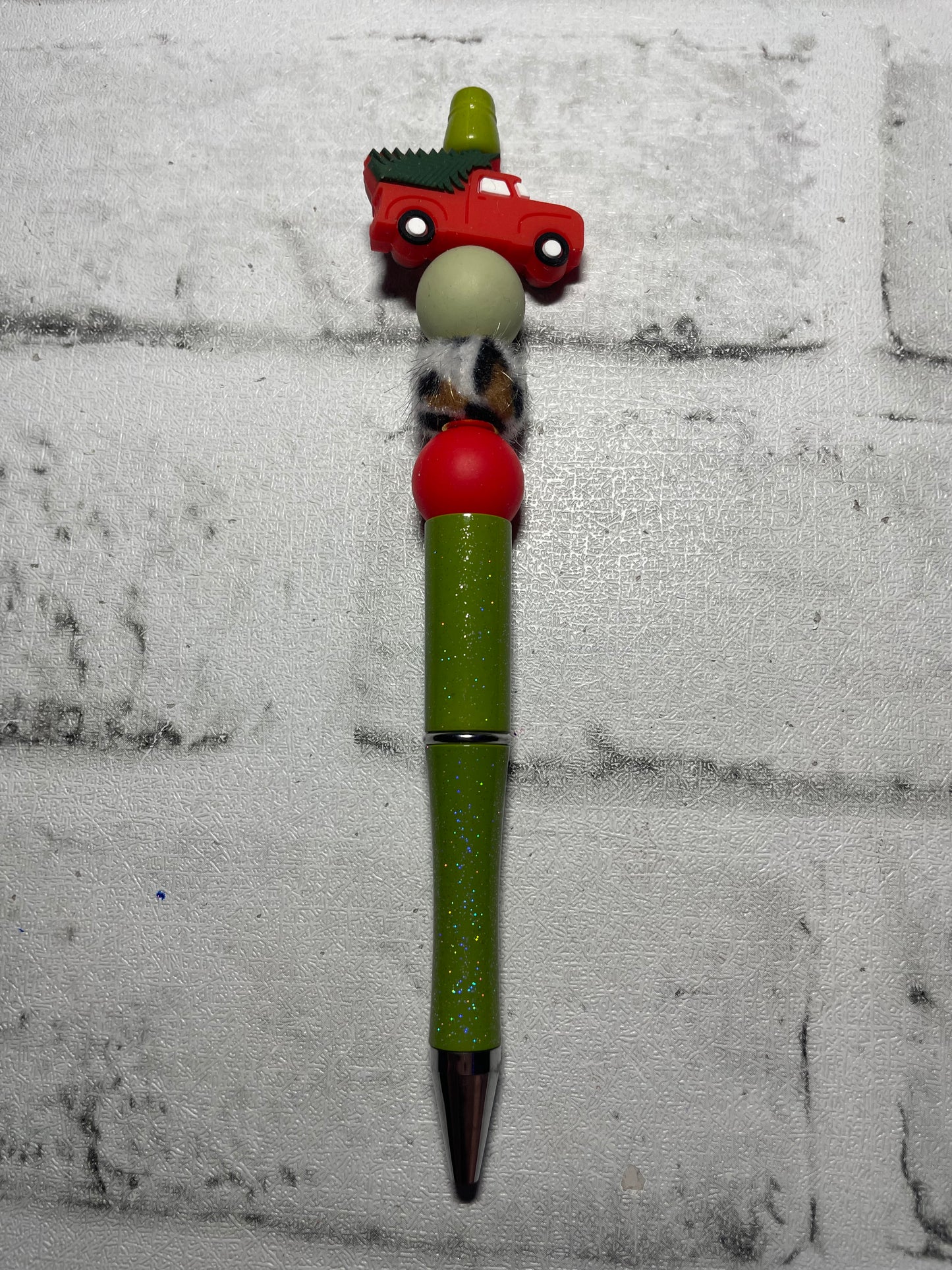 Red truck pen