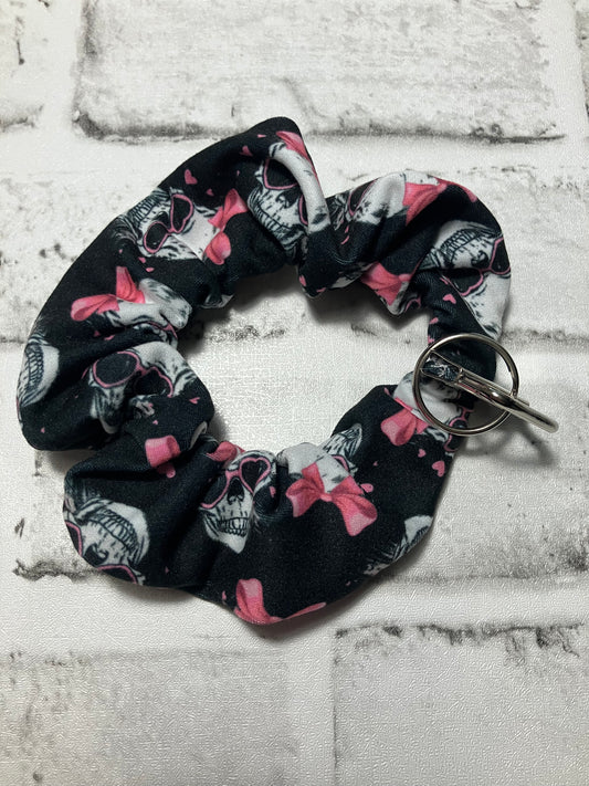 Skull bubblegum scrunchie keychains