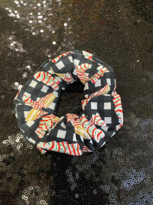 Christmas cake scrunchies