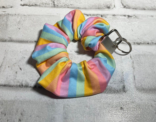 Rainbow stripe scrunchie keychain🩵