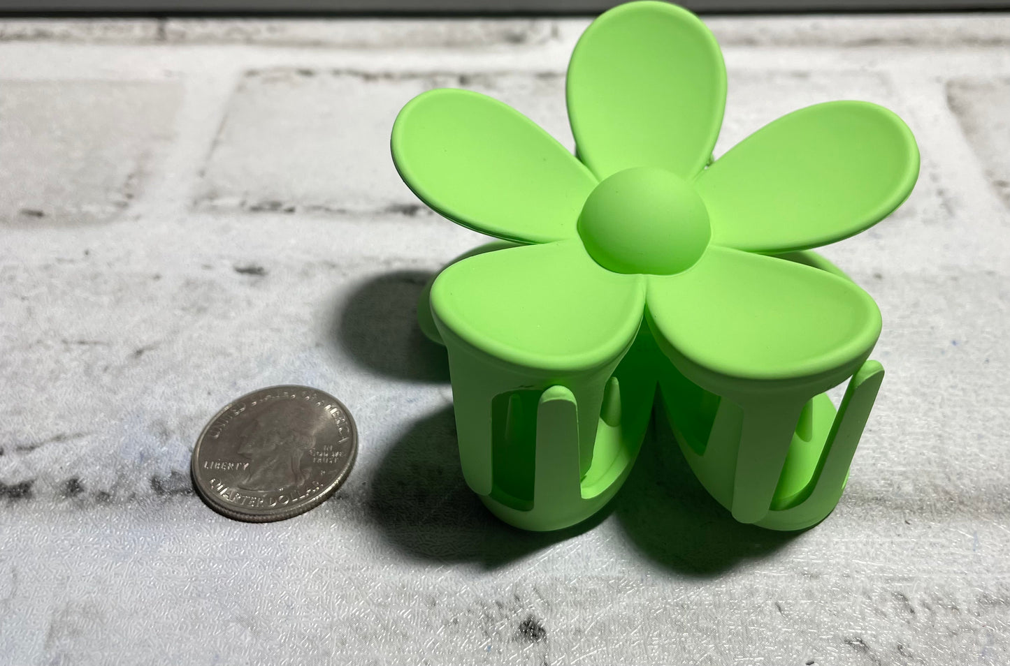 Lime green flower claw clip